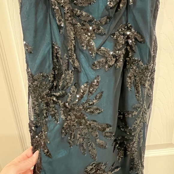 Teal Sequence dress. - Picture 3 of 6